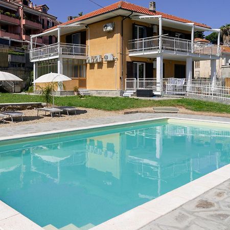 Il Gattino Di Porto - Apt 5 - Bilocale Terrazzo Piscina Империя Экстерьер фото