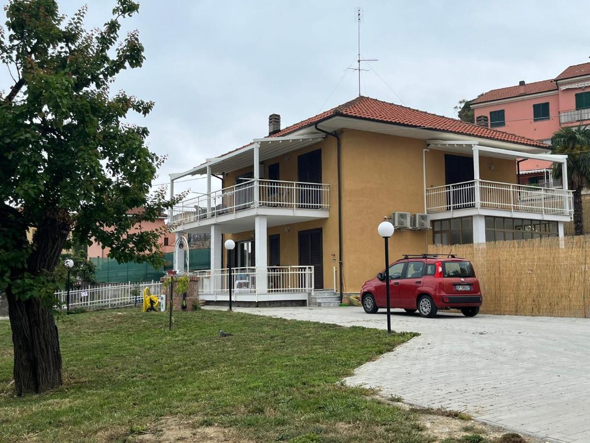 Il Gattino Di Porto - Apt 5 - Bilocale Terrazzo Piscina Империя Экстерьер фото