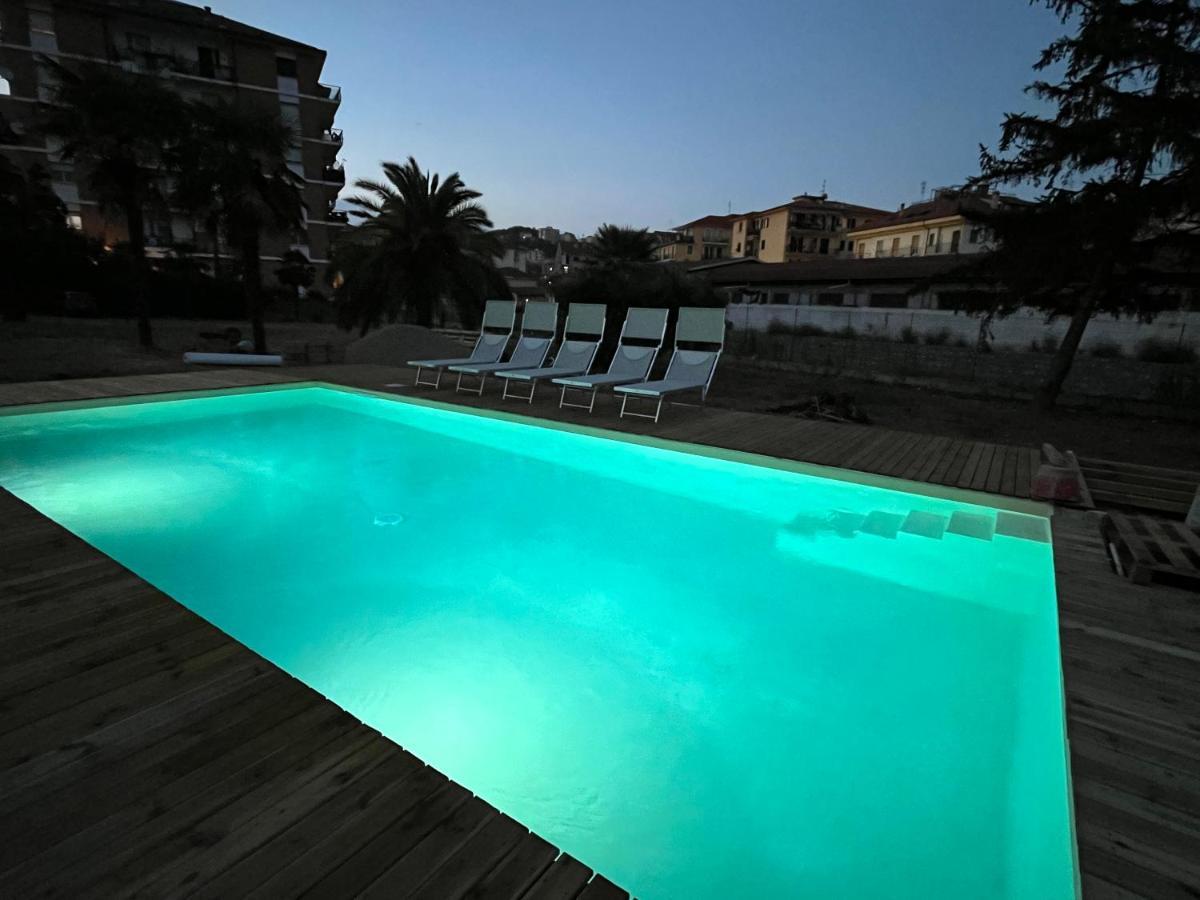 Il Gattino Di Porto - Apt 5 - Bilocale Terrazzo Piscina Империя Экстерьер фото
