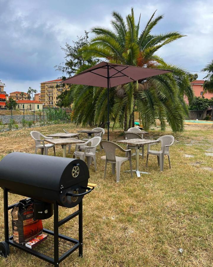 Il Gattino Di Porto - Apt 5 - Bilocale Terrazzo Piscina Империя Экстерьер фото