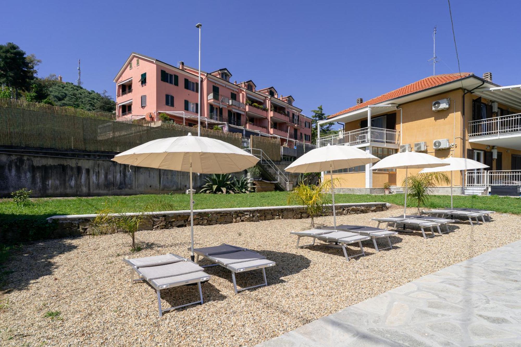 Il Gattino Di Porto - Apt 5 - Bilocale Terrazzo Piscina Империя Экстерьер фото